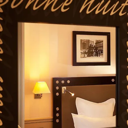 Duquesne Eiffel Hotel 4*