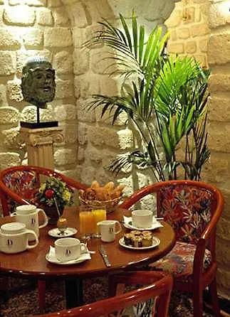Duquesne Eiffel Hotel 4*