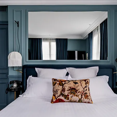 듀케누 에펠 호텔 파리