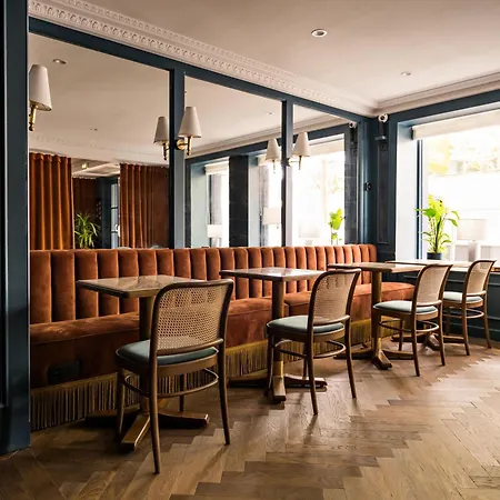 듀케누 에펠 파리