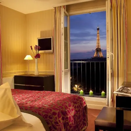 Отель Duquesne Eiffel