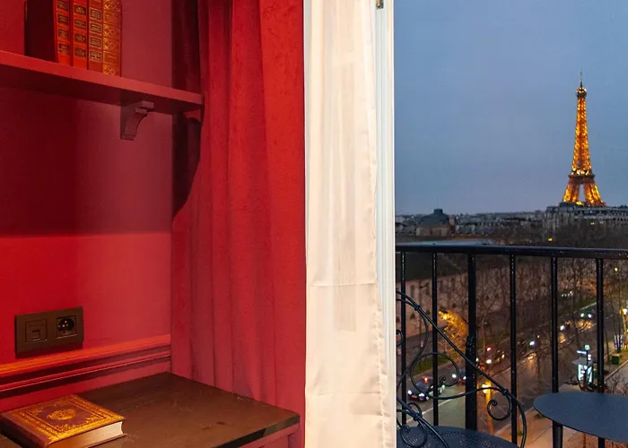 Duquesne Eiffel Parijs