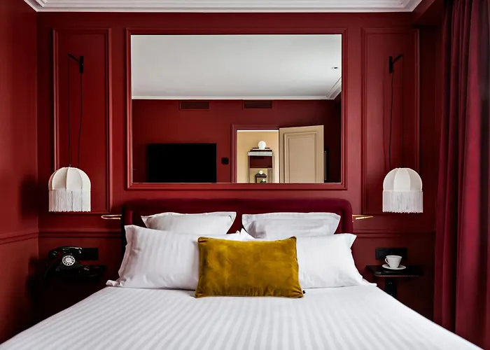 Duquesne Eiffel Hotel