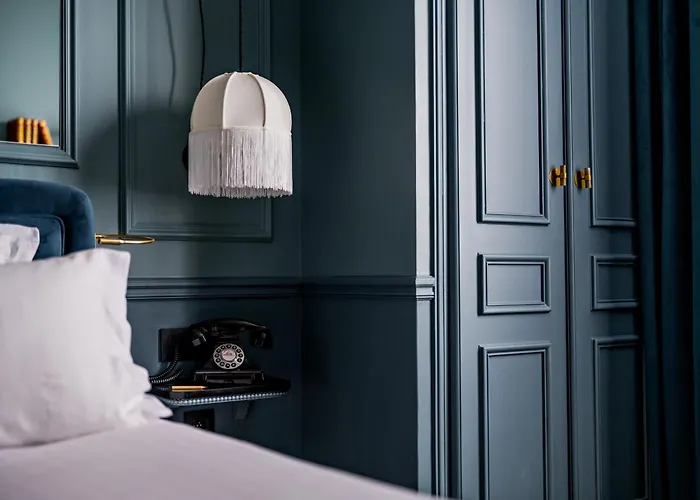 Hotel Duquesne Eiffel Paris