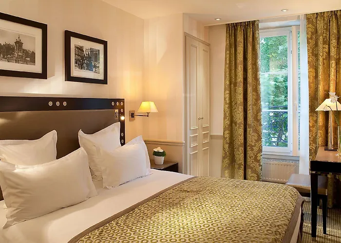 Hotel Duquesne Eiffel Paris