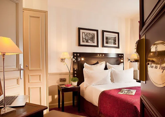 Otel Duquesne Eiffel 4*