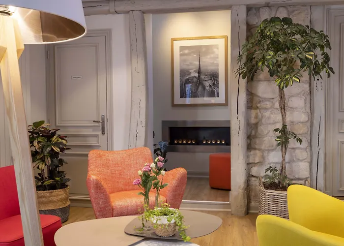 Otel Duquesne Eiffel 4*